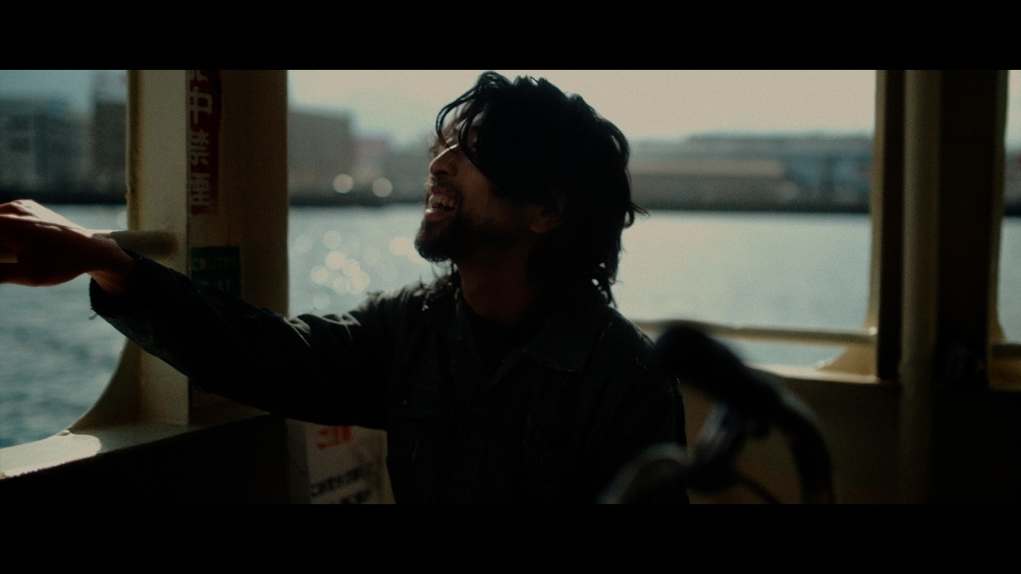 「チャロの囀り」場面写真