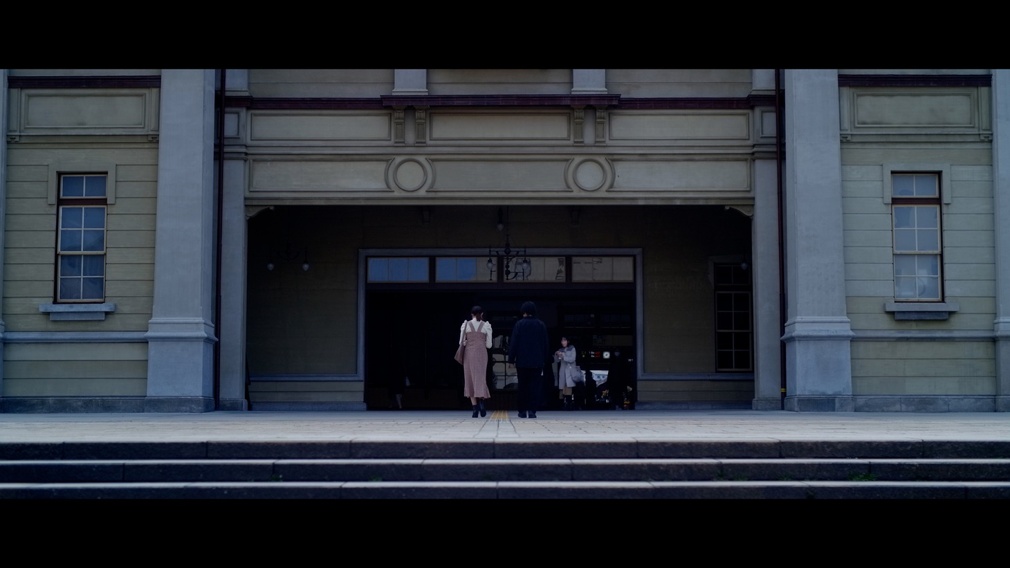 「チャロの囀り」場面写真