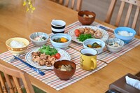 「おっさんずラブ-リターンズ-」より、ペア茶碗。