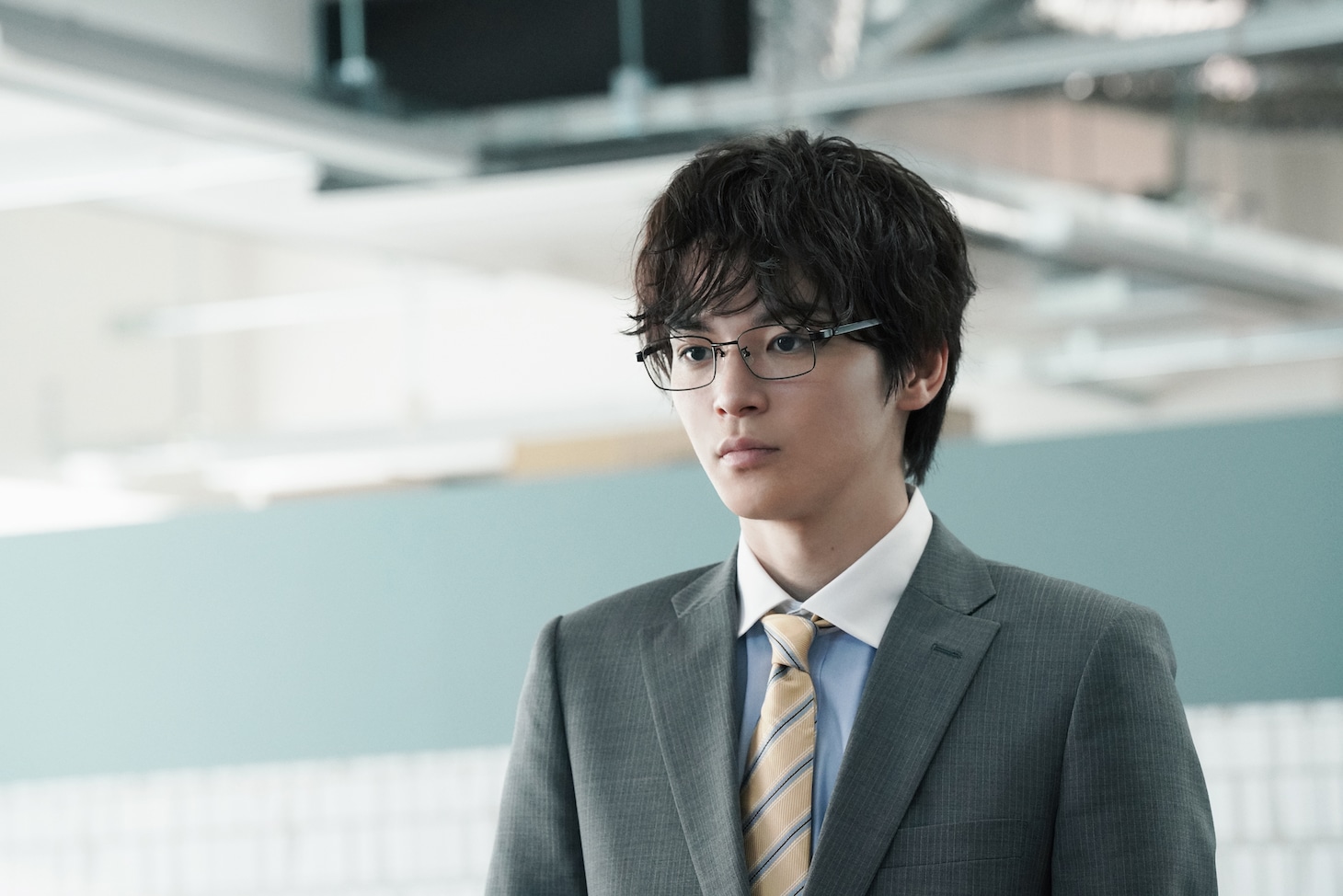 「映画 マイホームヒーロー」より、金子隼也扮する南田。