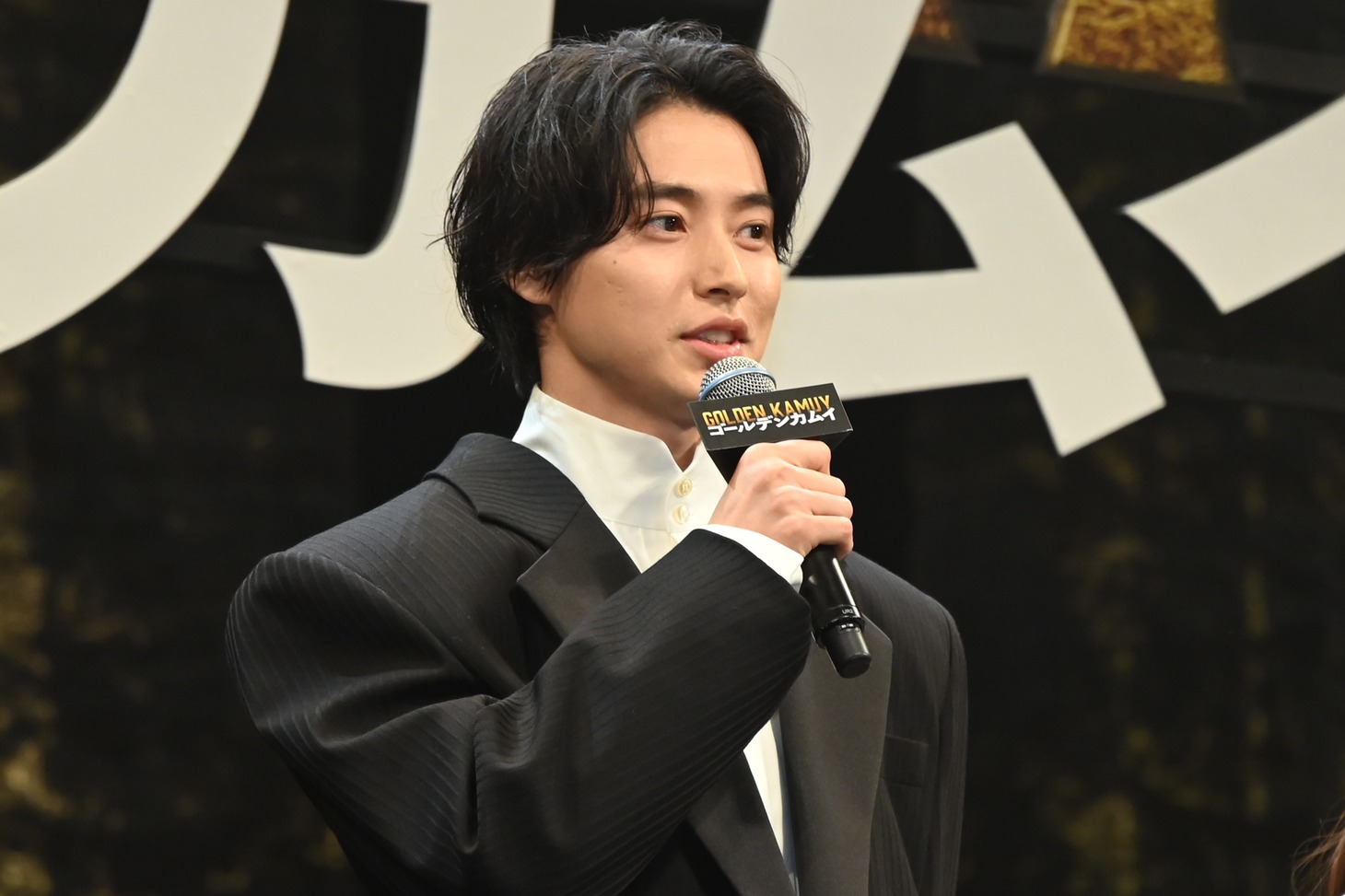 山崎賢人