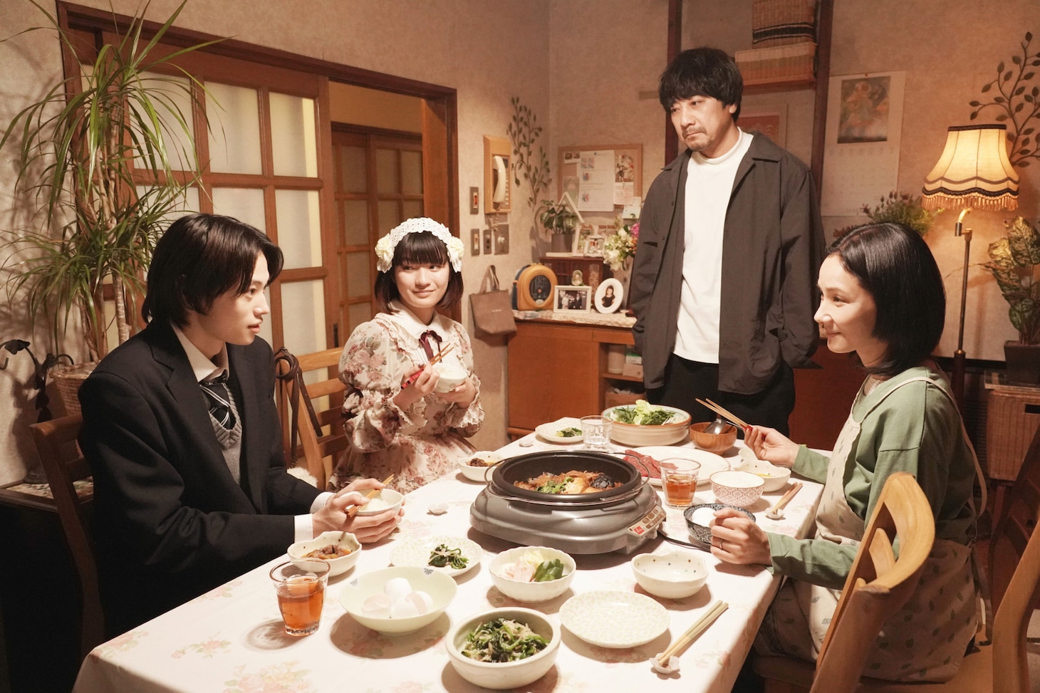「ハピネス」場面写真