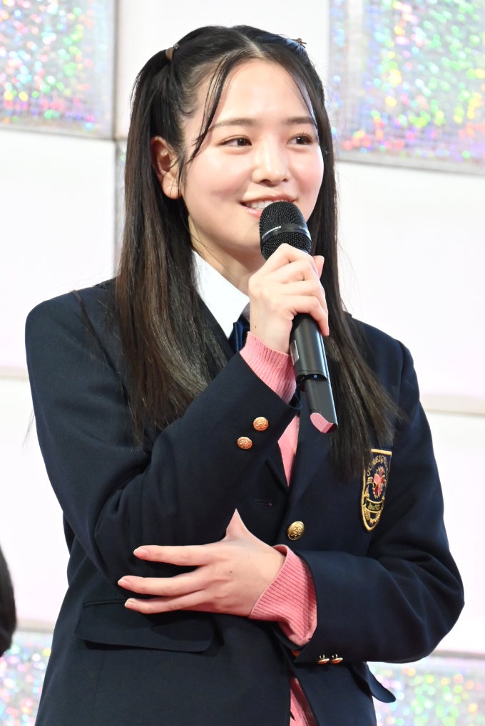 横田真悠