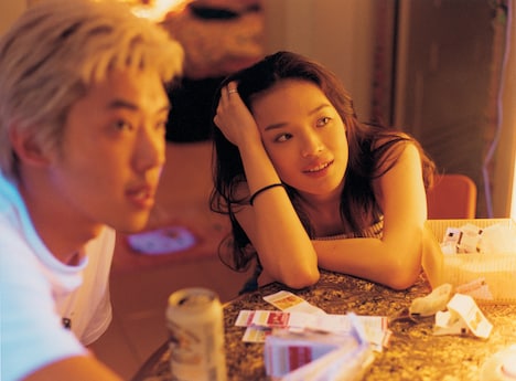 「ミレニアム・マンボ 4Kレストア版」場面写真