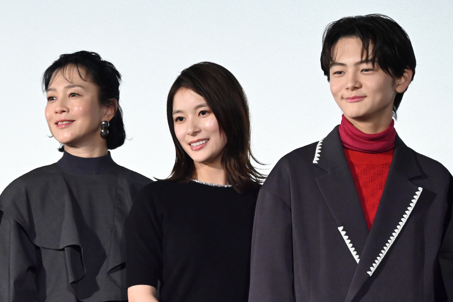 映画「カラオケ行こ！」初日舞台挨拶の様子。