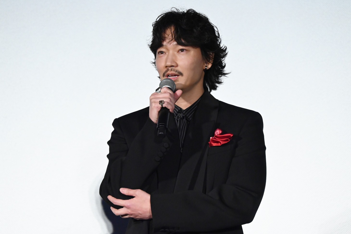 綾野剛