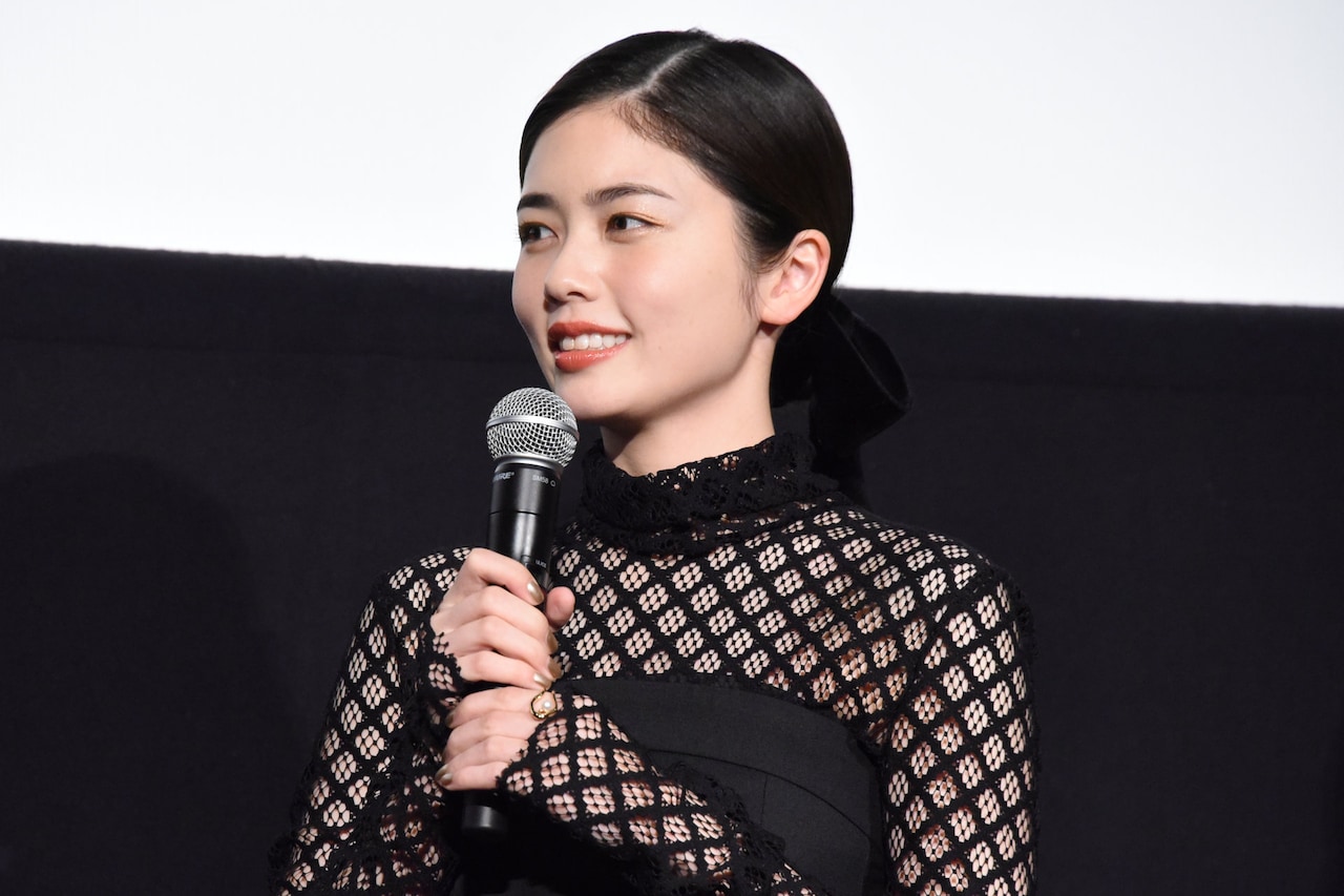 「レディ加賀」小芝風花らがタップダンスの難しさ語る、撮影地・石川県への支援も発表