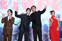 「劇場版 君と世界が終わる日に FINAL」ゴーレムアライバルイベントの様子。左から板垣李光人、高橋文哉、竹内涼真、堀田真由。