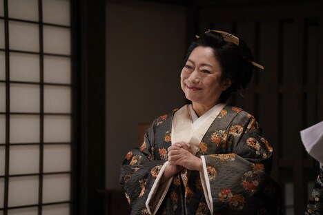 「大奥」より、山村紅葉演じる昭島。