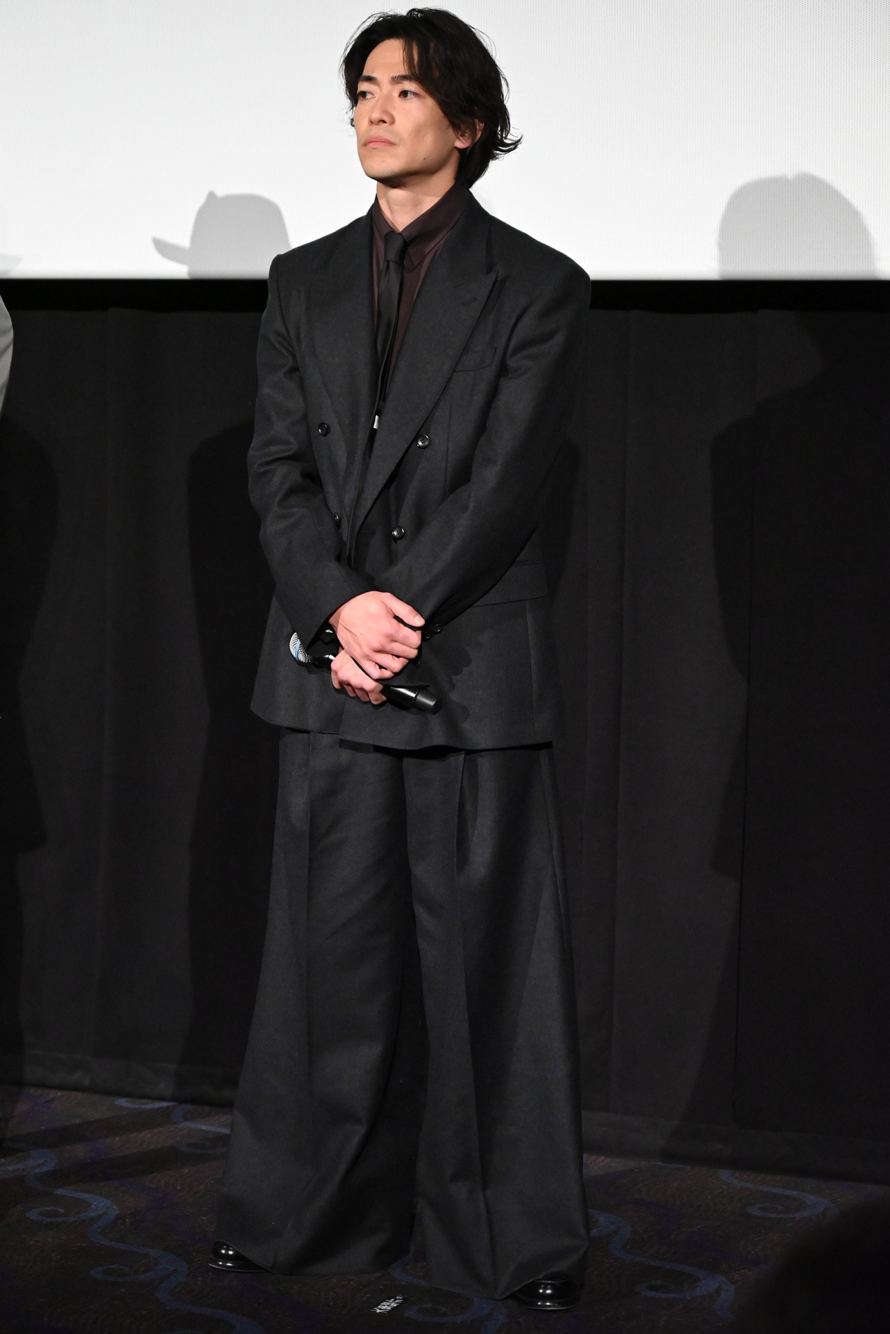 大東駿介