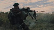 「オン・ザ・フロント・ライン 極限戦線」場面写真