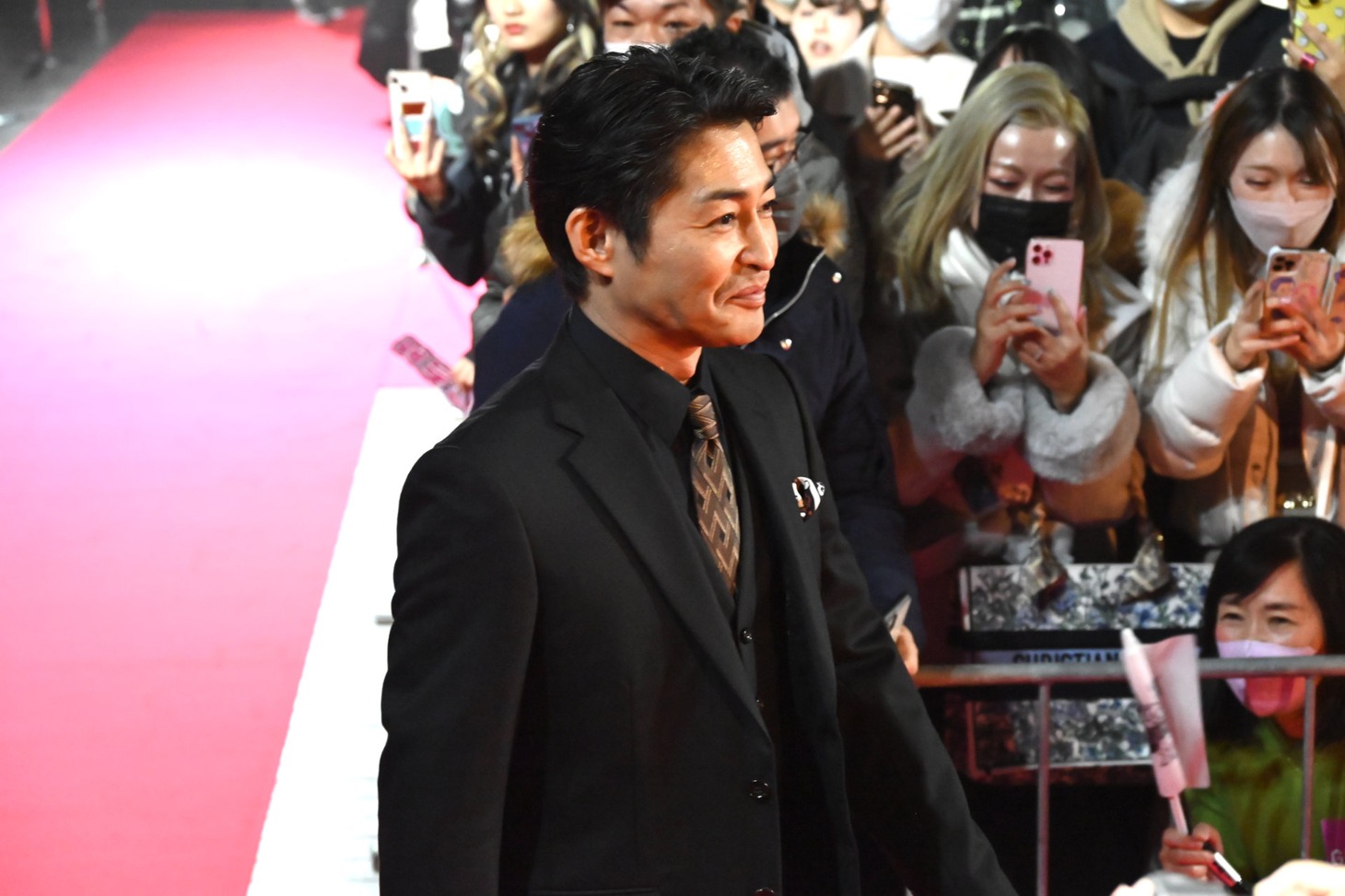 安田顕