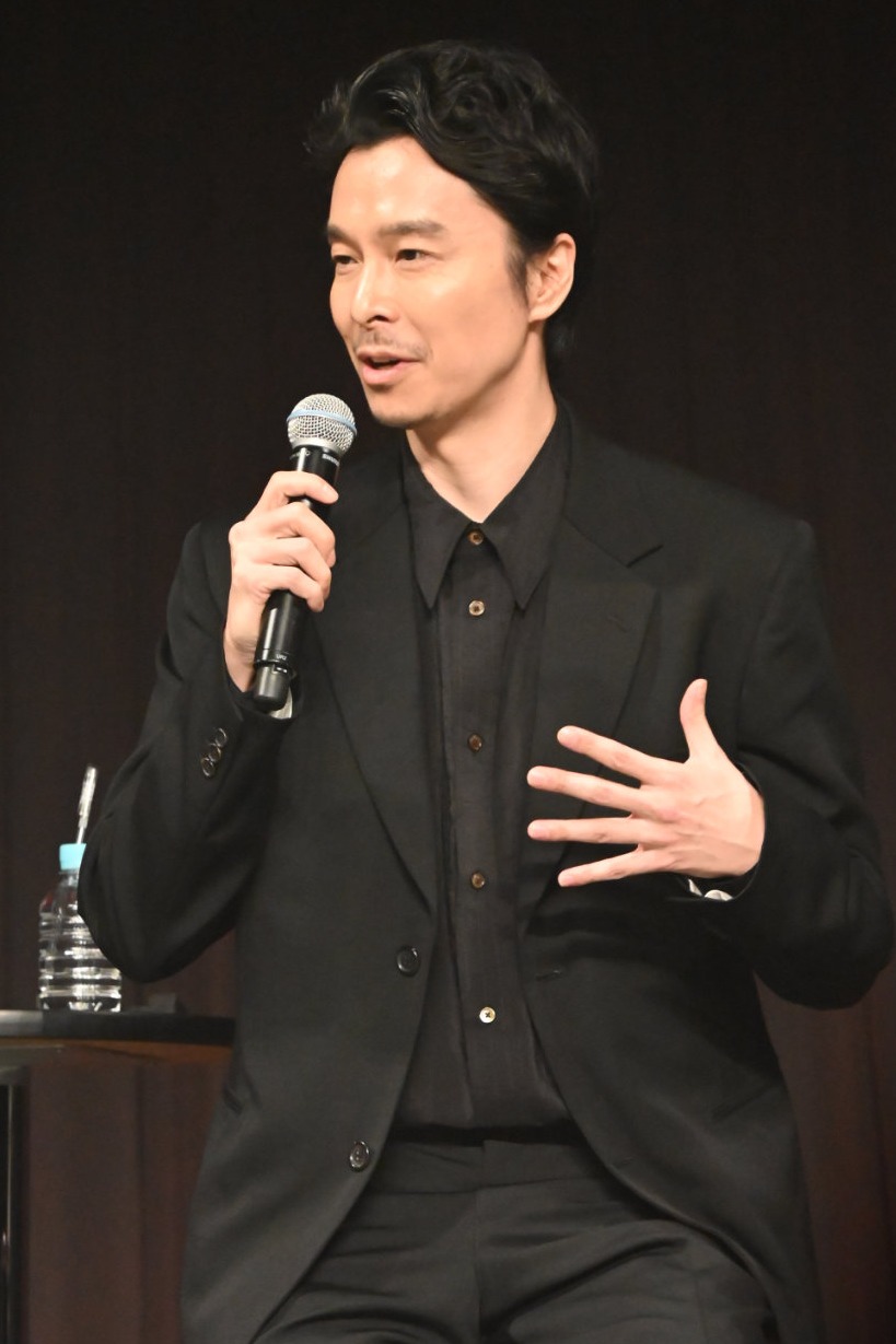 長谷川博己