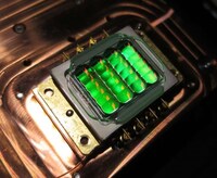 （画像提供：日亜化学工業）