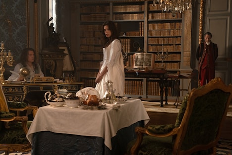 「ジャンヌ・デュ・バリー 国王最期の愛人」新場面写真 (c) Stéphanie Branchu - Why Not Productions