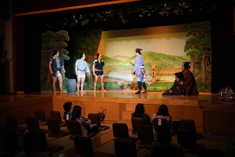 「瞼の転校生」場面写真