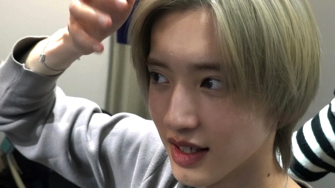 ガチで素の道枝駿佑、TELASAオリジナル「ROAD TO ゼロ」配信スタート　語りは津田健次郎