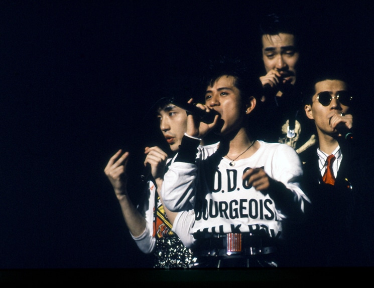 「チェッカーズ 1987 GO TOUR」の様子。(c)THREE STAR PRO/COM (c)PONY CANYON INC.
