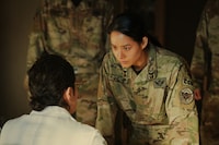 「バッドランド・ハンターズ」場面写真