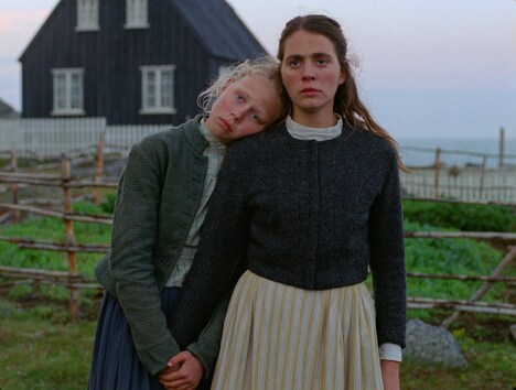 「ゴッドランド/GODLAND」場面写真