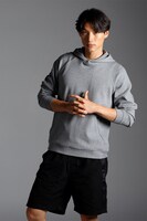 福士蒼汰のトレーニング本「FUKUトレ」より。（撮影／徳永 徹）