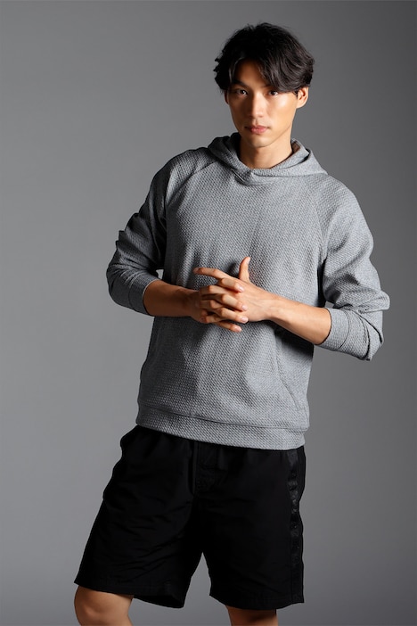 福士蒼汰のトレーニング本「FUKUトレ」より。(撮影/徳永 徹)