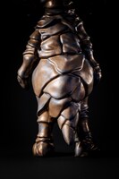 「有田焼 カネゴン」 (c)円谷プロ