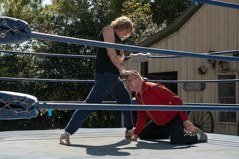 「アイアンクロー」場面写真