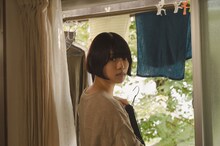 「市子」より、杉咲花。(c)2023 映画「市子」製作委員会