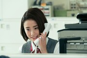 「シャイロックの子供たち」より、上戸彩。(c)2023映画「シャイロックの子供たち」製作委員会