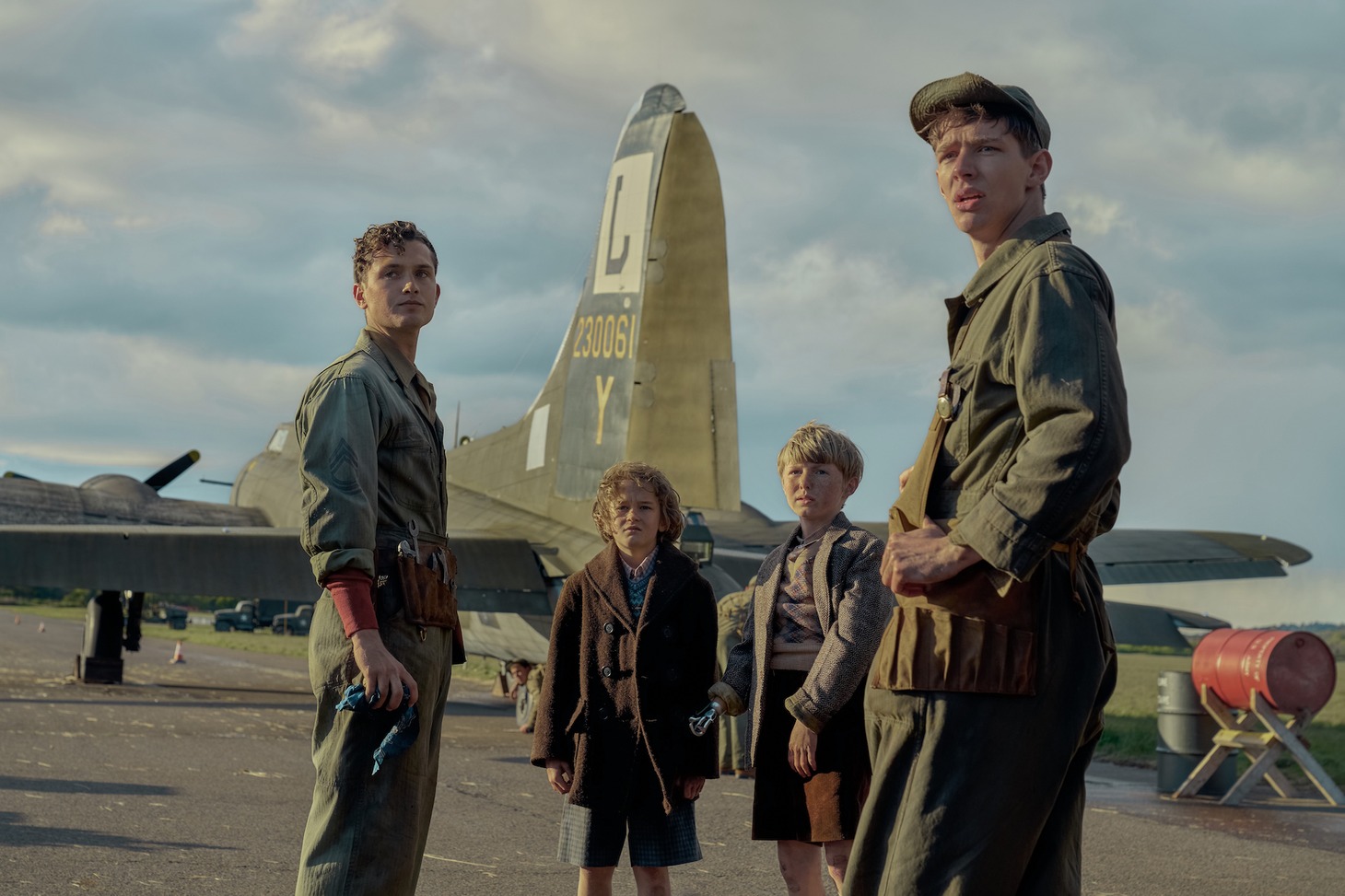 「マスターズ・オブ・ザ・エアー」場面写真