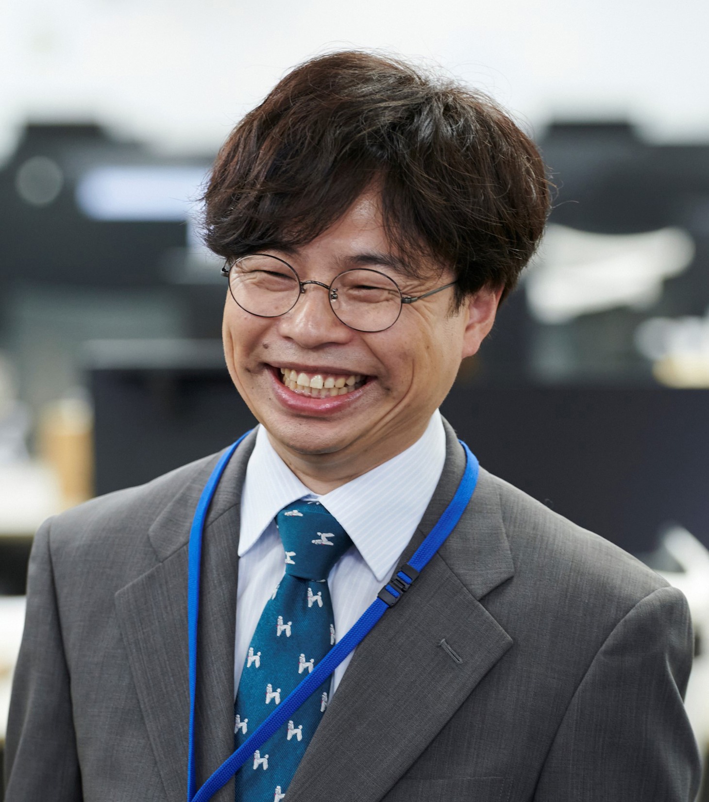 大森利夫役の浜野謙太。