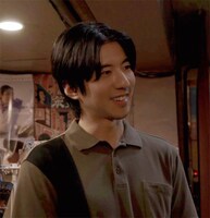 全美戯院で働くスタッフ役の傅孟柏。