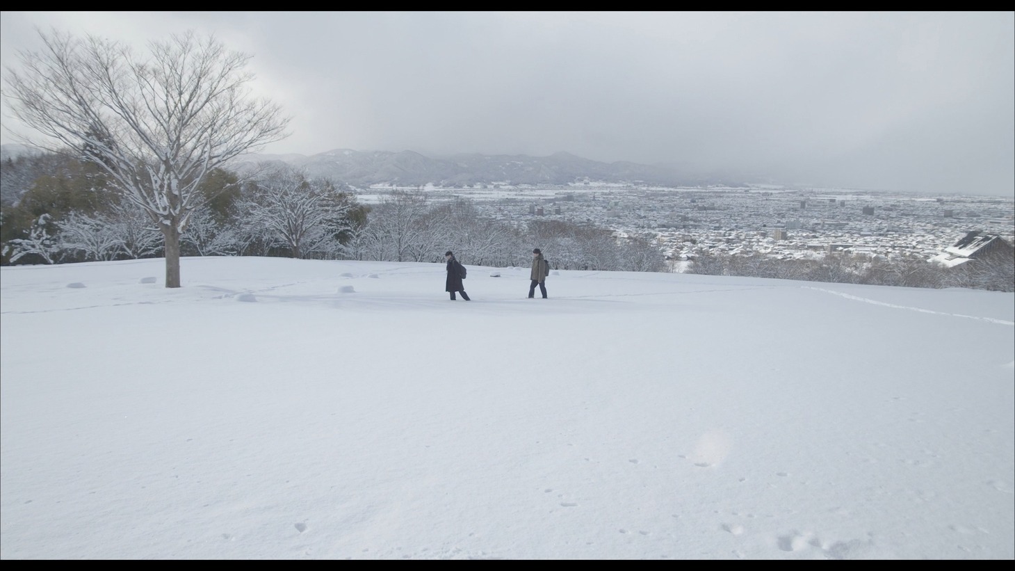 「彼方の家族」場面写真 (c)坂内映介/川崎たろう