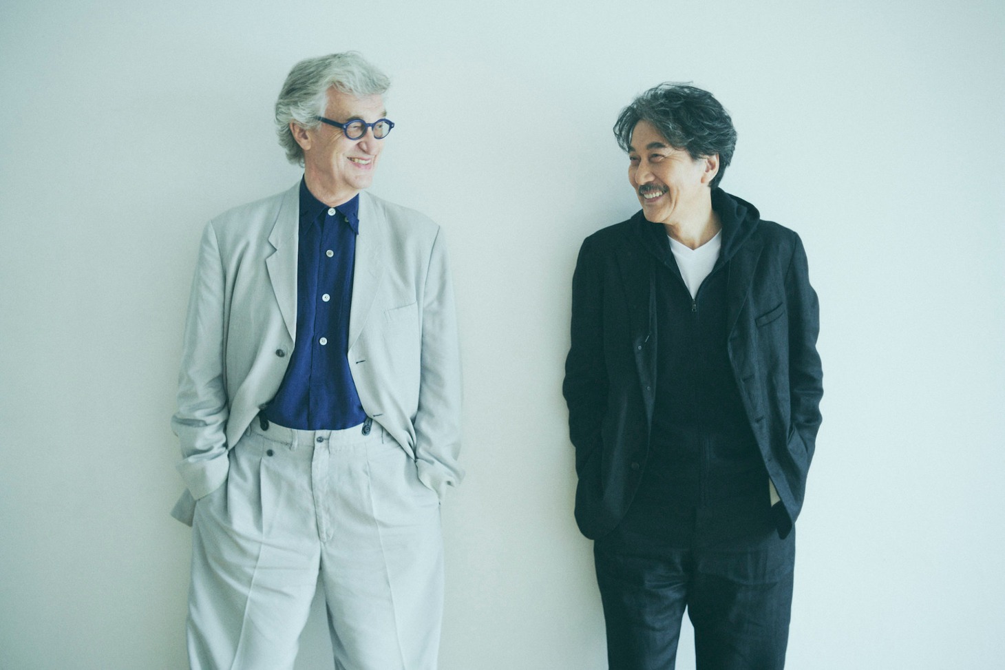 左からヴィム・ヴェンダース、役所広司。