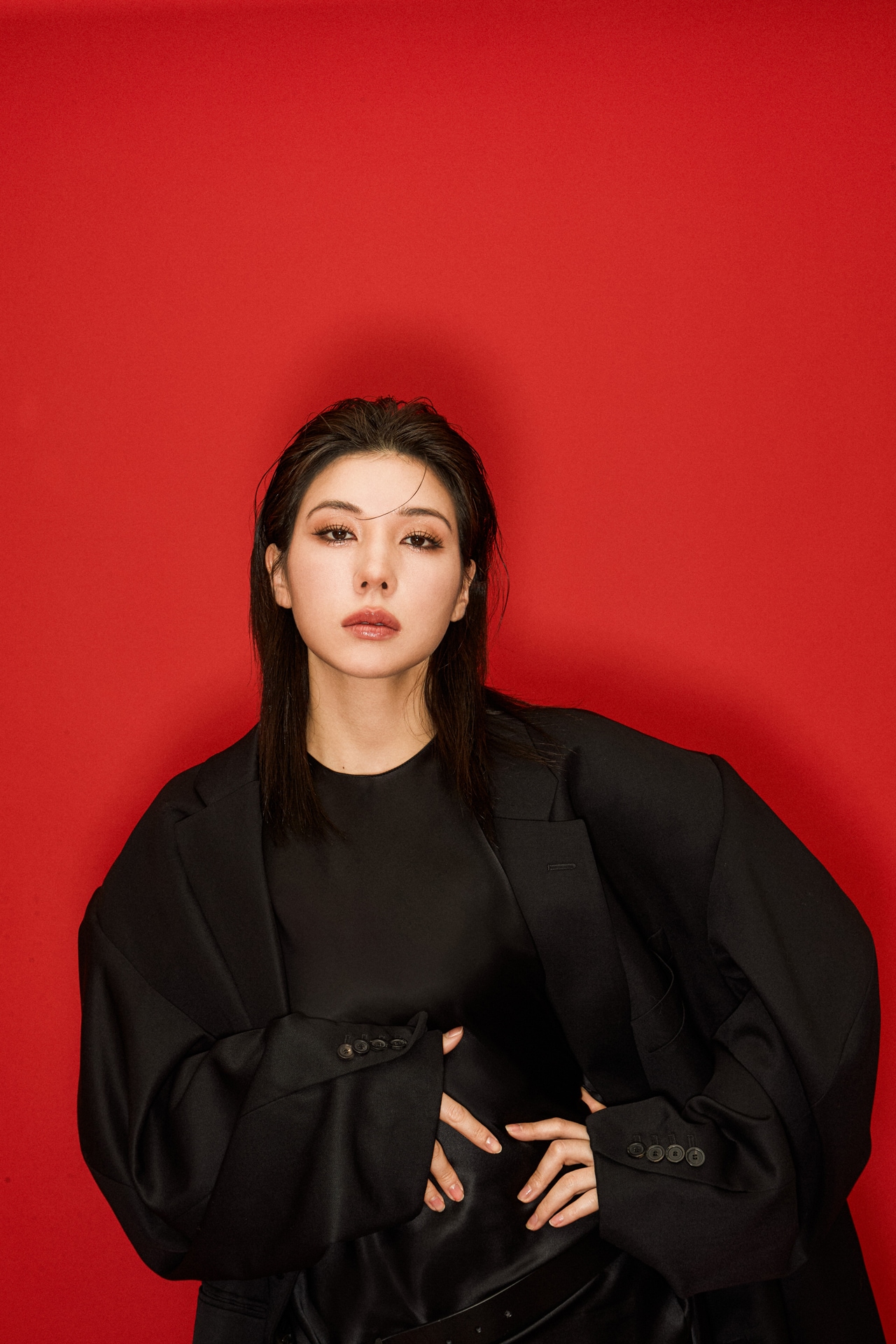 仲里依紗が朝ドラ「おむすび」で“伝説のギャル”に、橋本環奈演じるヒロインの姉役