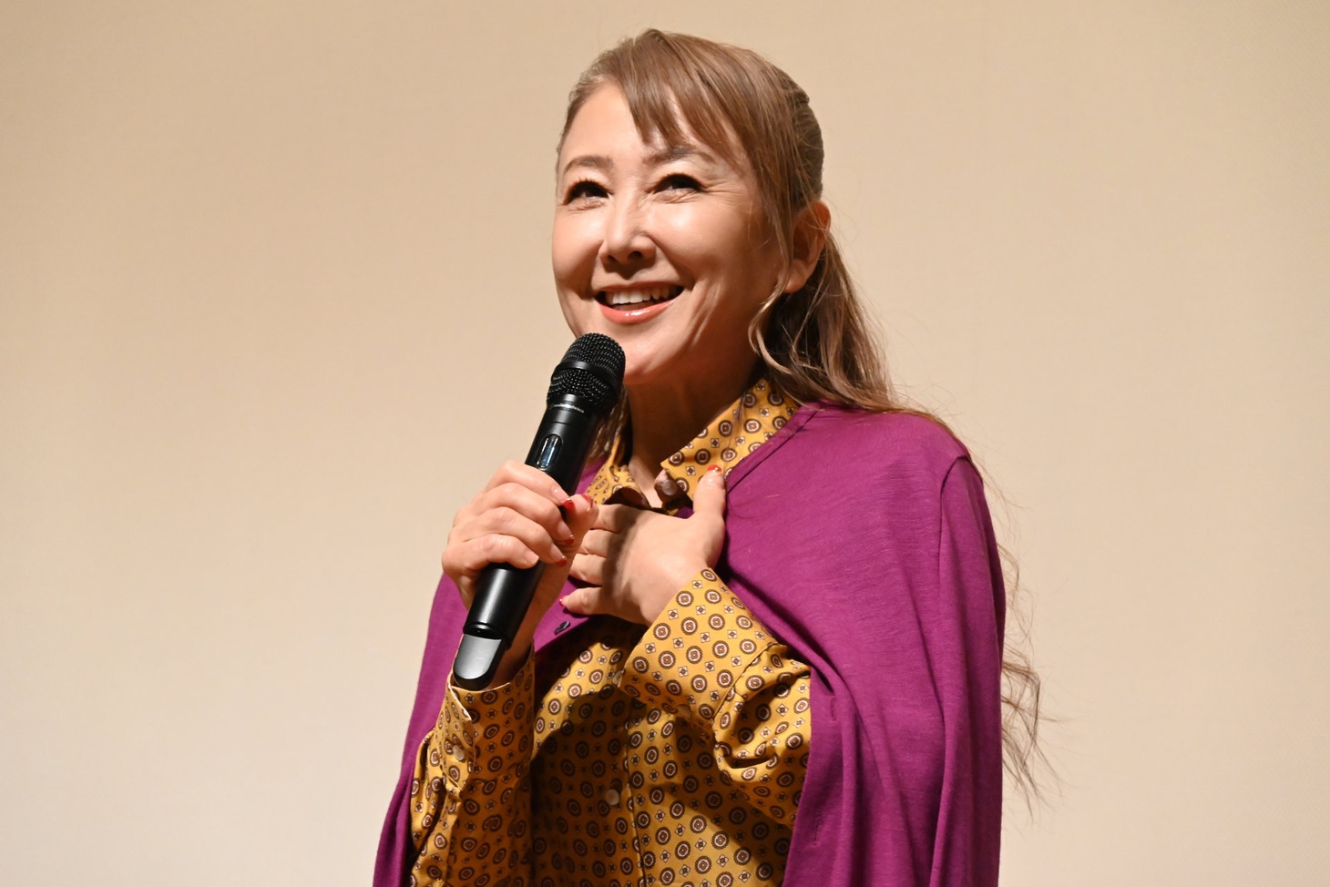 東ちづる