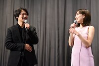 左から山本英、木竜麻生。