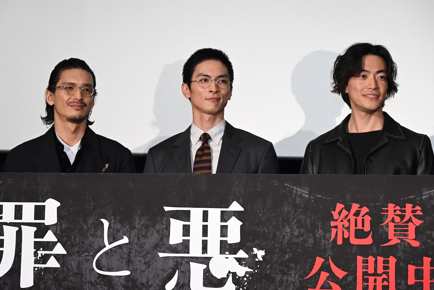 左から石田卓也、高良健吾、大東駿介。