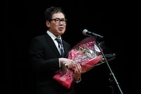 「そばかす」で第45回ヨコハマ映画祭の脚本賞を受賞したアサダアツシ。