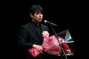 「愛にイナズマ」「月」で第45回ヨコハマ映画祭の監督賞を受賞した石井裕也。
