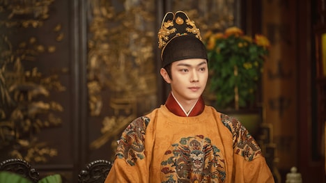 中国ドラマ「尚食（しょうしょく）～美味なる恋は紫禁城で～」場面写真より、シュー・カイ（許凱）演じる朱瞻基。