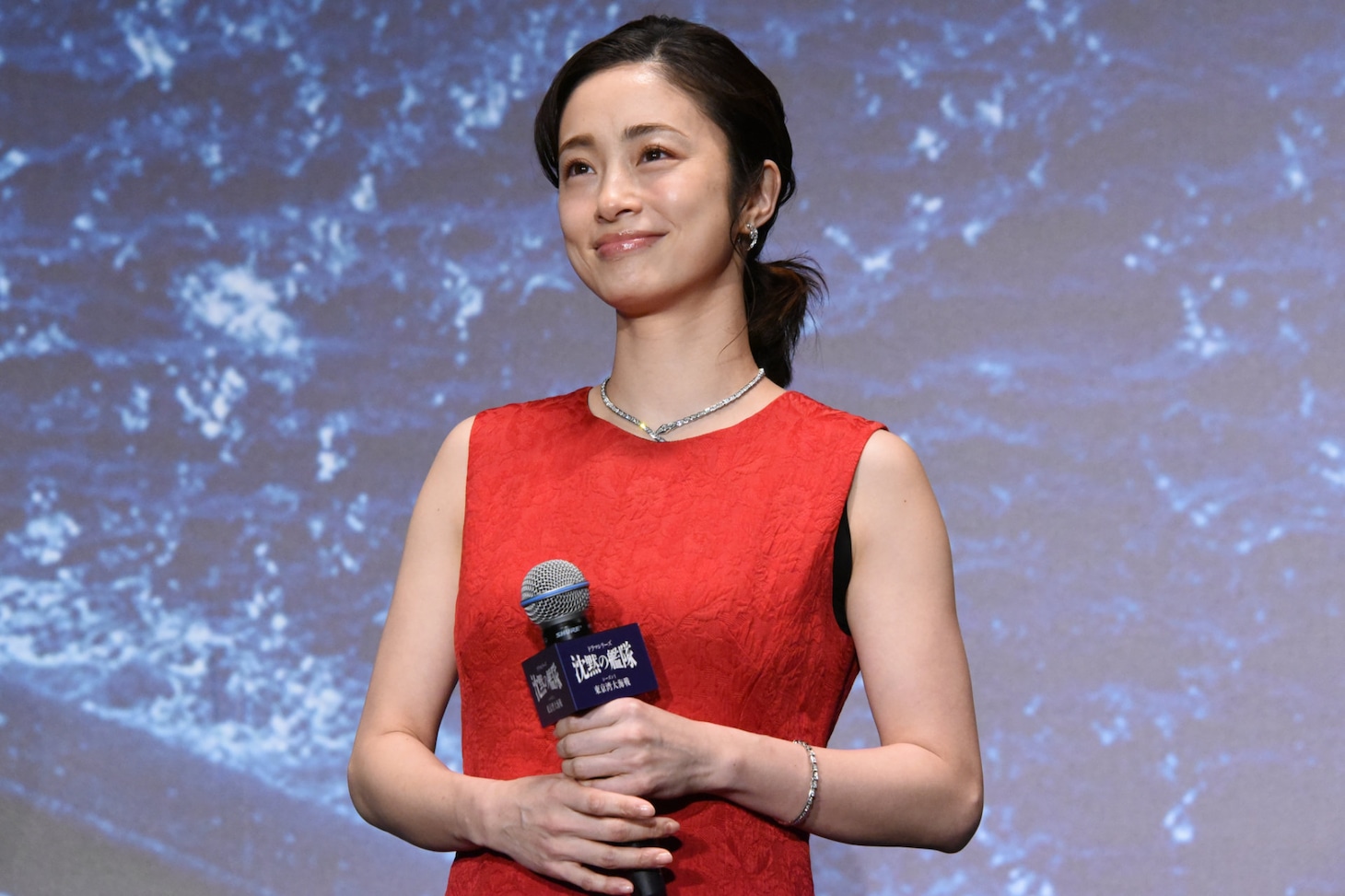 上戸彩