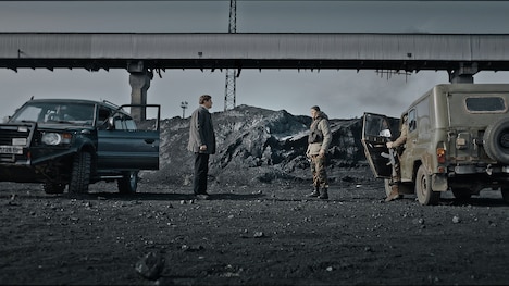 「ザ・エクスチェンジ」場面写真