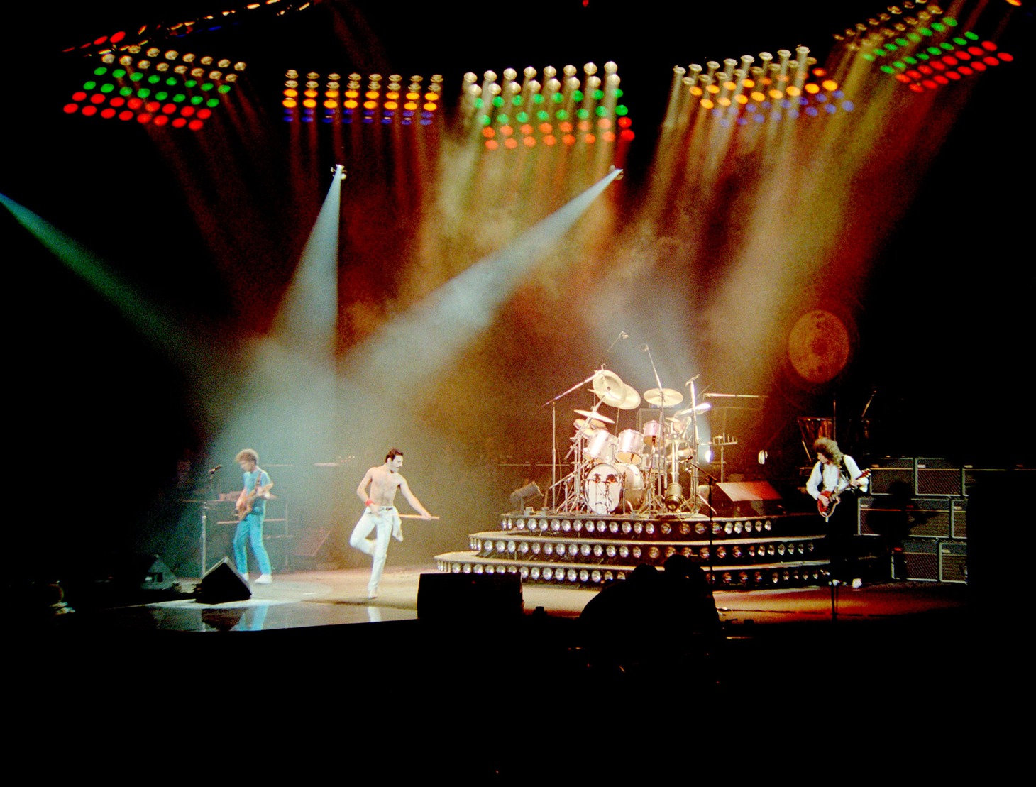 「QUEEN ROCK MONTREAL」場面写真
