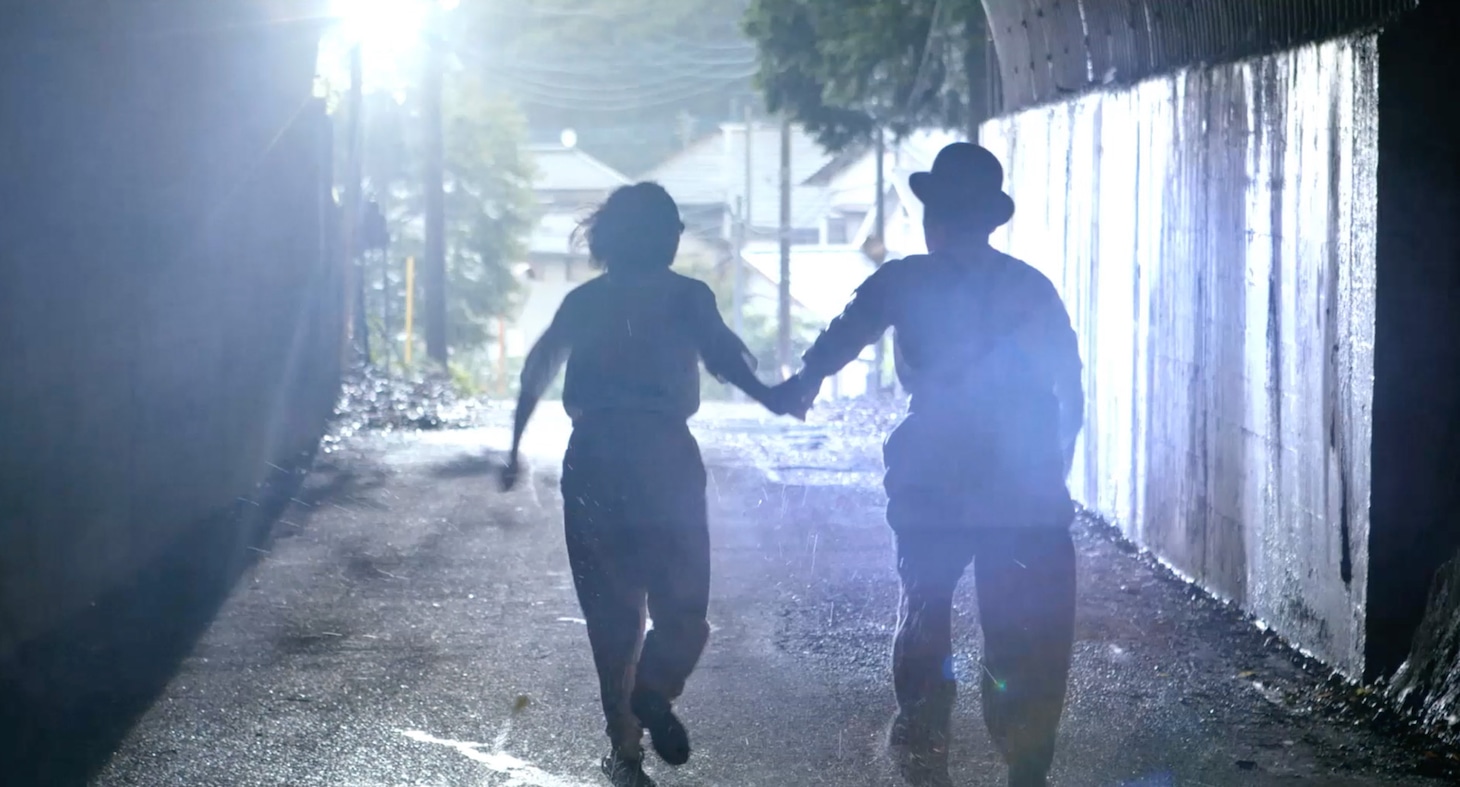 「雨降って、ジ・エンド。」場面写真