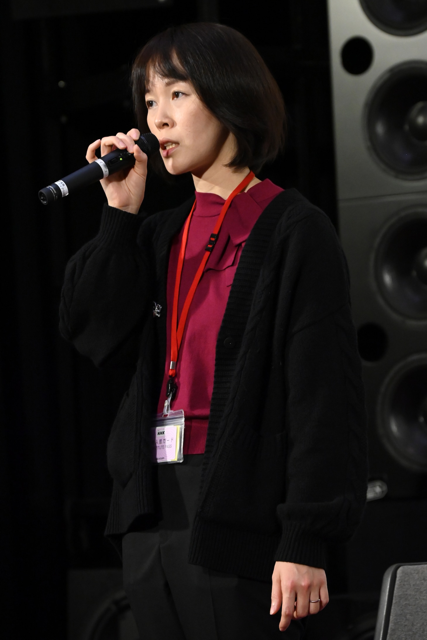 制作統括の高明希。
