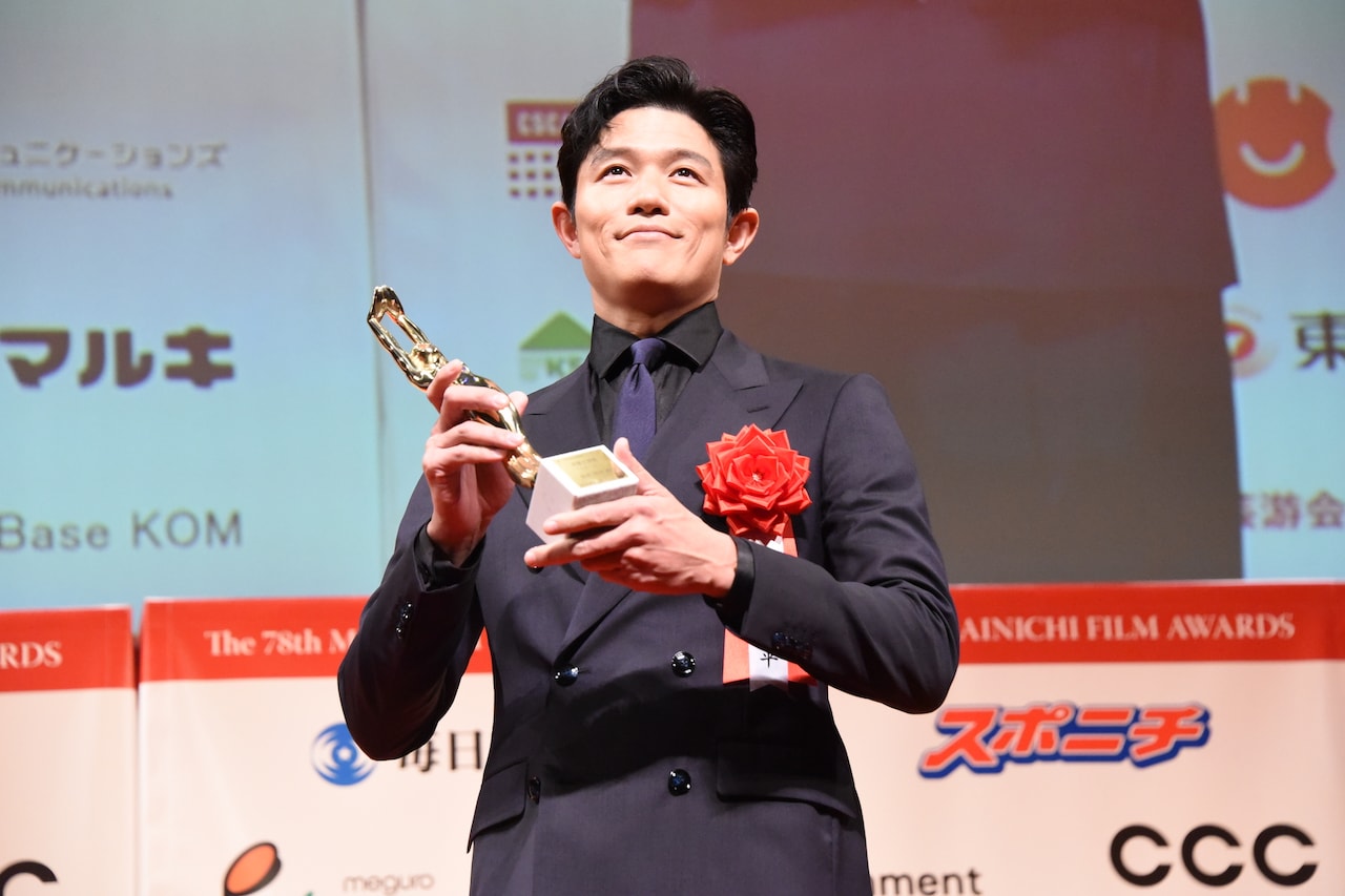 鈴木亮平「エゴイスト」で毎日映画コン主演賞、宮沢氷魚との受賞に「最高です」