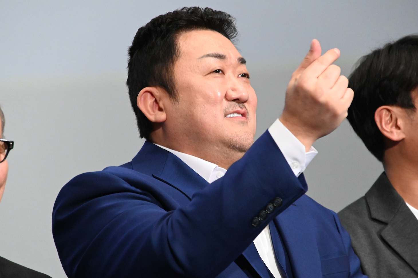 マ・ドンソク