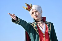 「仮面ライダーガッチャード」第23話の場面写真。